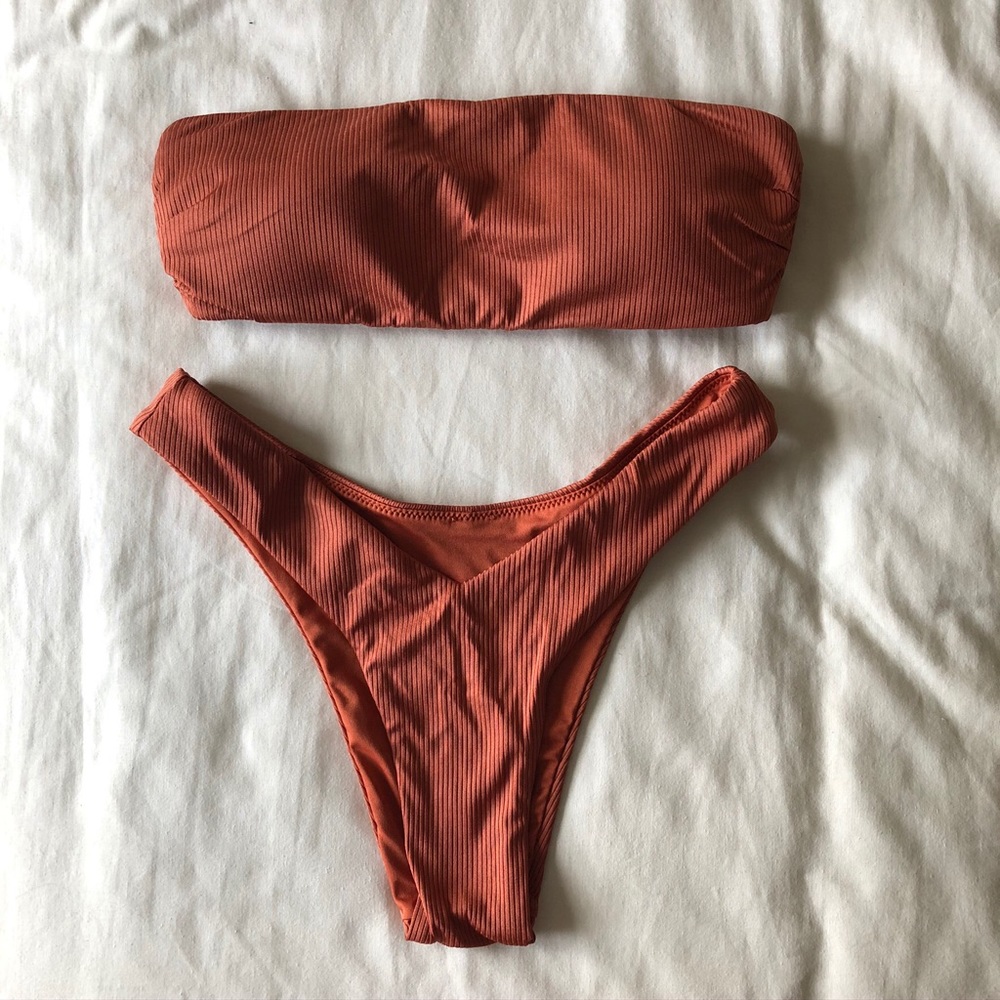 Ribbed bikini set